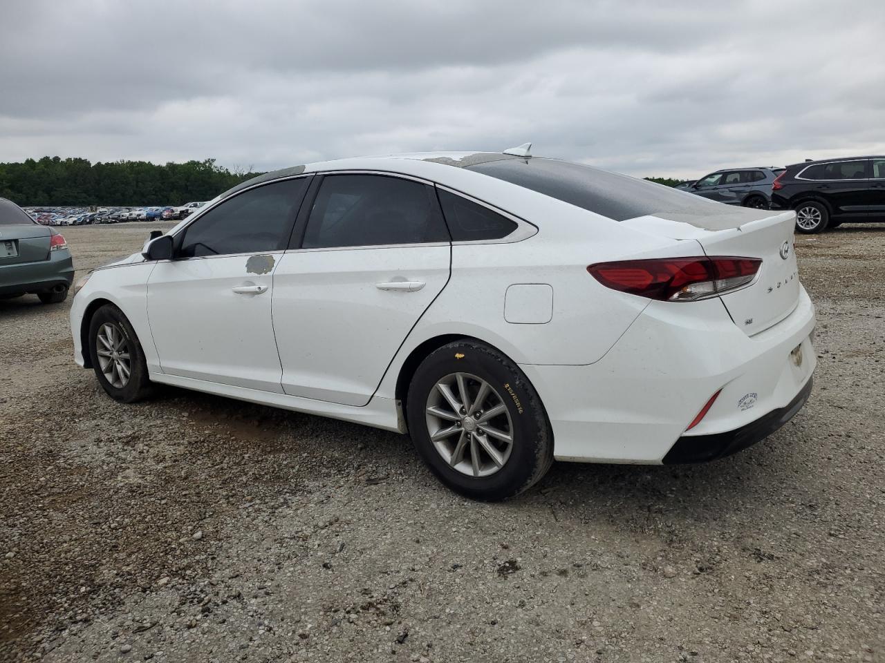 2018 Hyundai Sonata Se - Фото 2