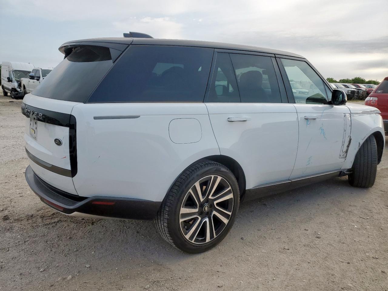 2023 Land Rover Range Rover Se - Фото 3