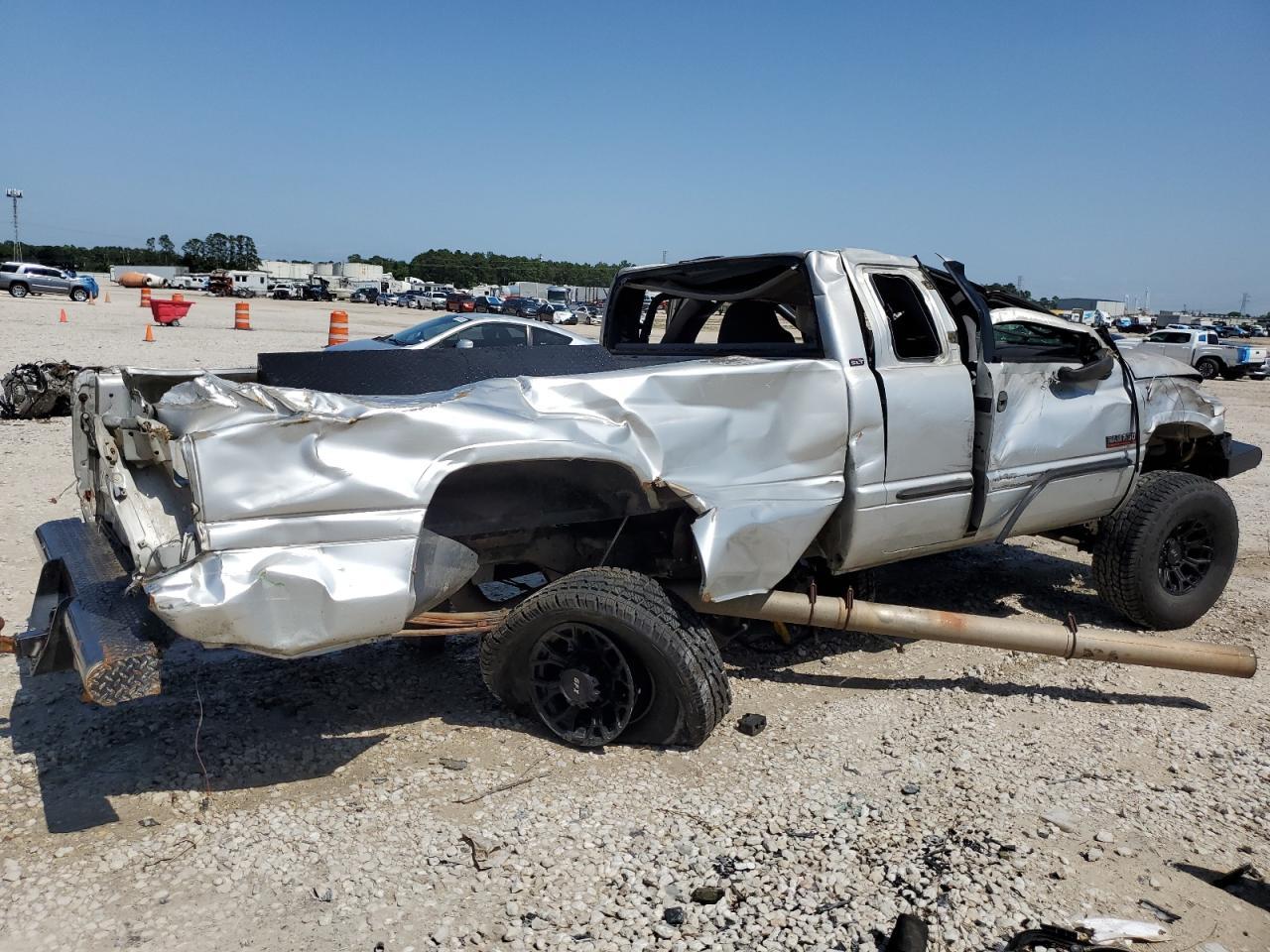 2002 Dodge Ram 2500 - Фото 3