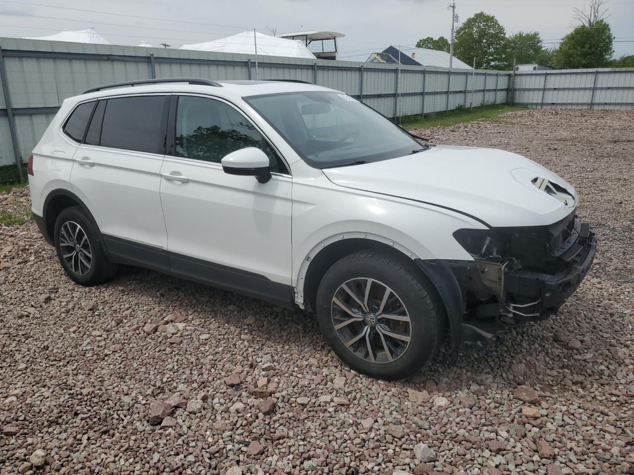 2019 Volkswagen Tiguan Se - Image 4