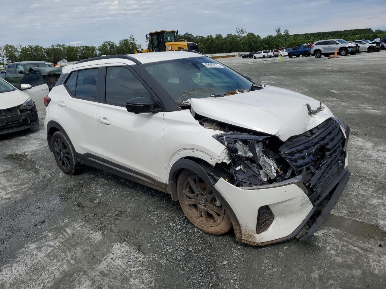 2024 Nissan Kicks Sr - Фото 4