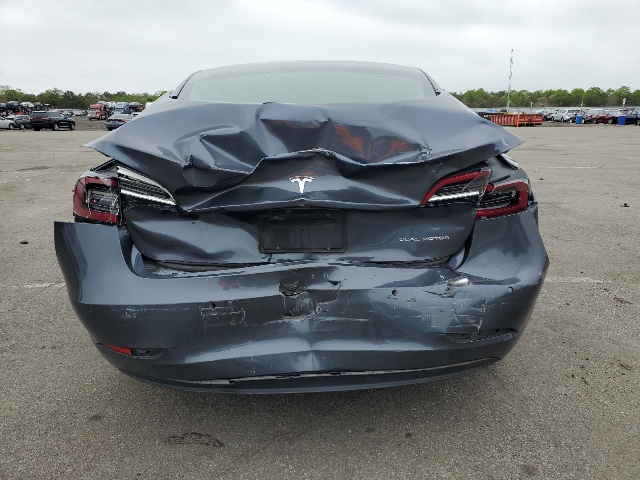 2021 Tesla Model 3 - Фото 6
