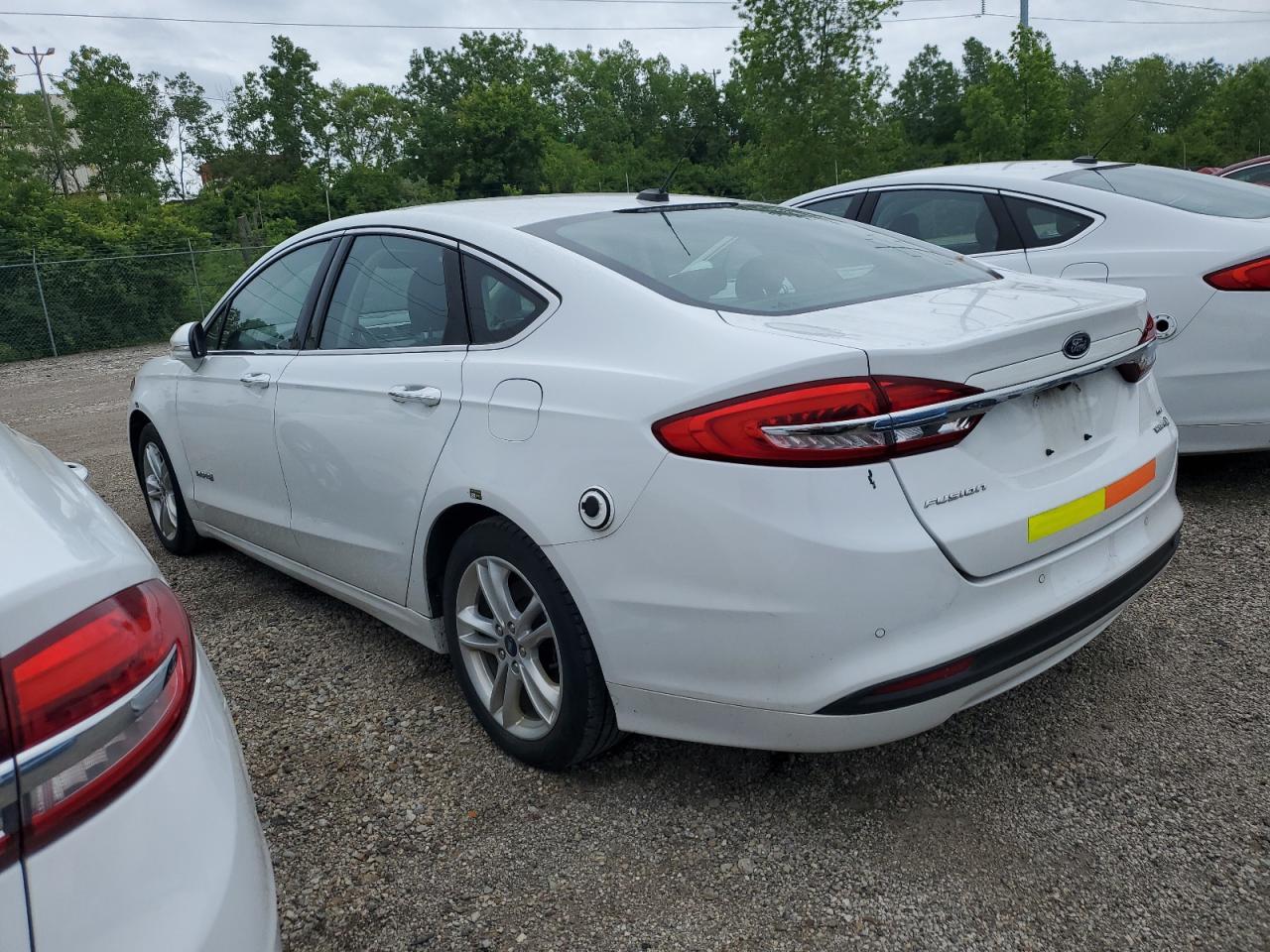2018 Ford Fusion Se Hybrid - Image 2
