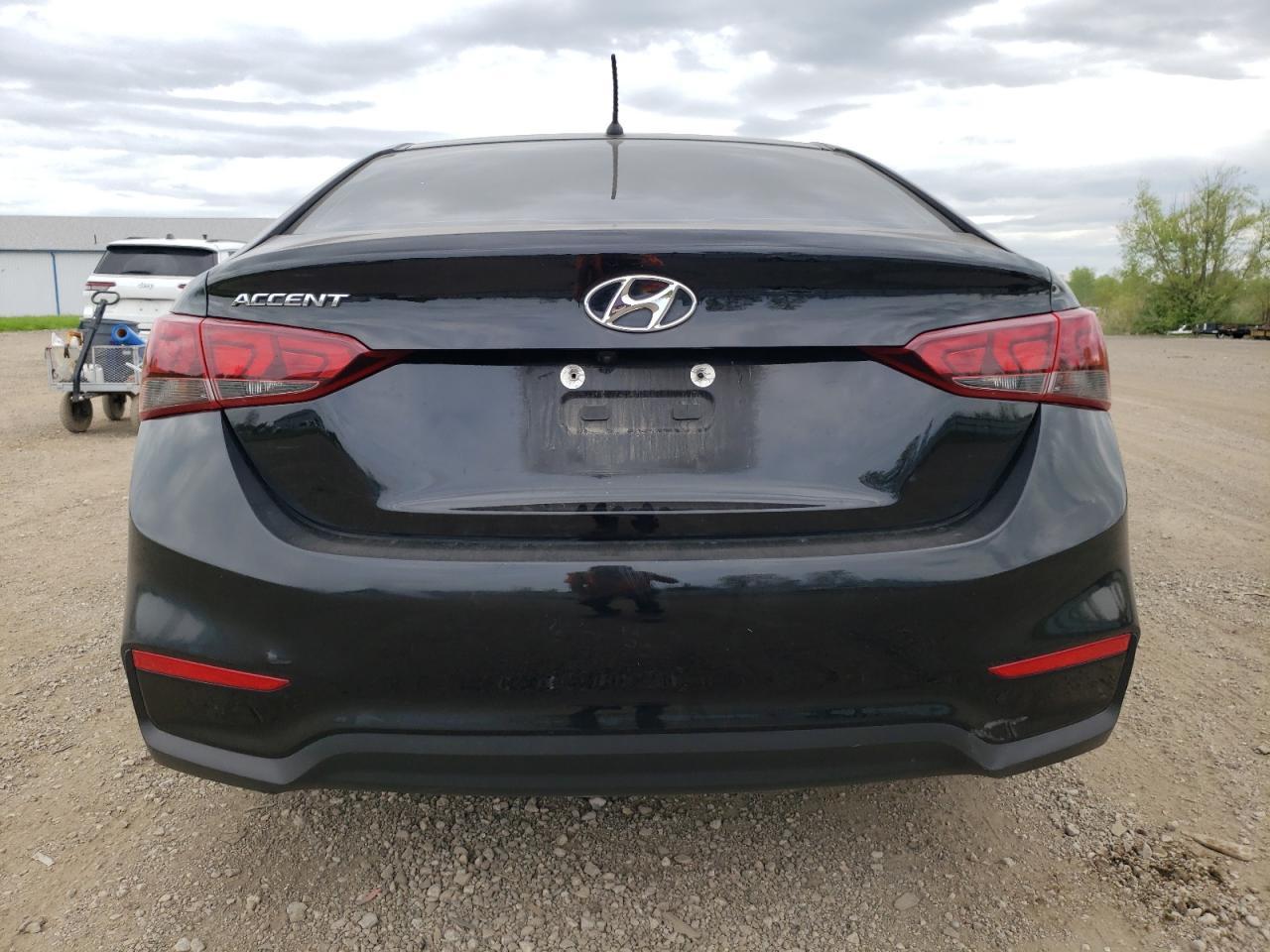 2021 Hyundai Accent Se - Фото 6