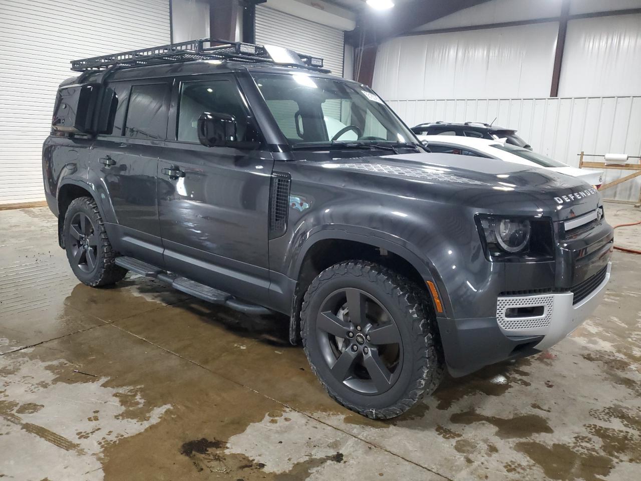2024 Land Rover Defender 130 S - Фото 4