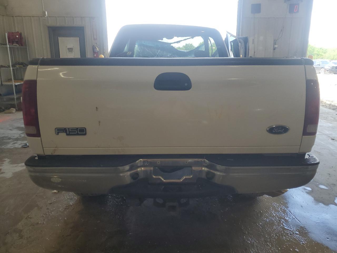 2002 Ford F150 - Фото 6