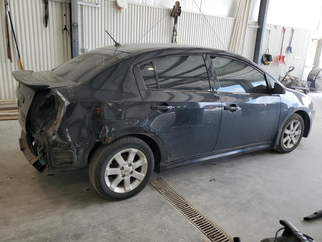 2011 Nissan Sentra 2.0 - Фото 3