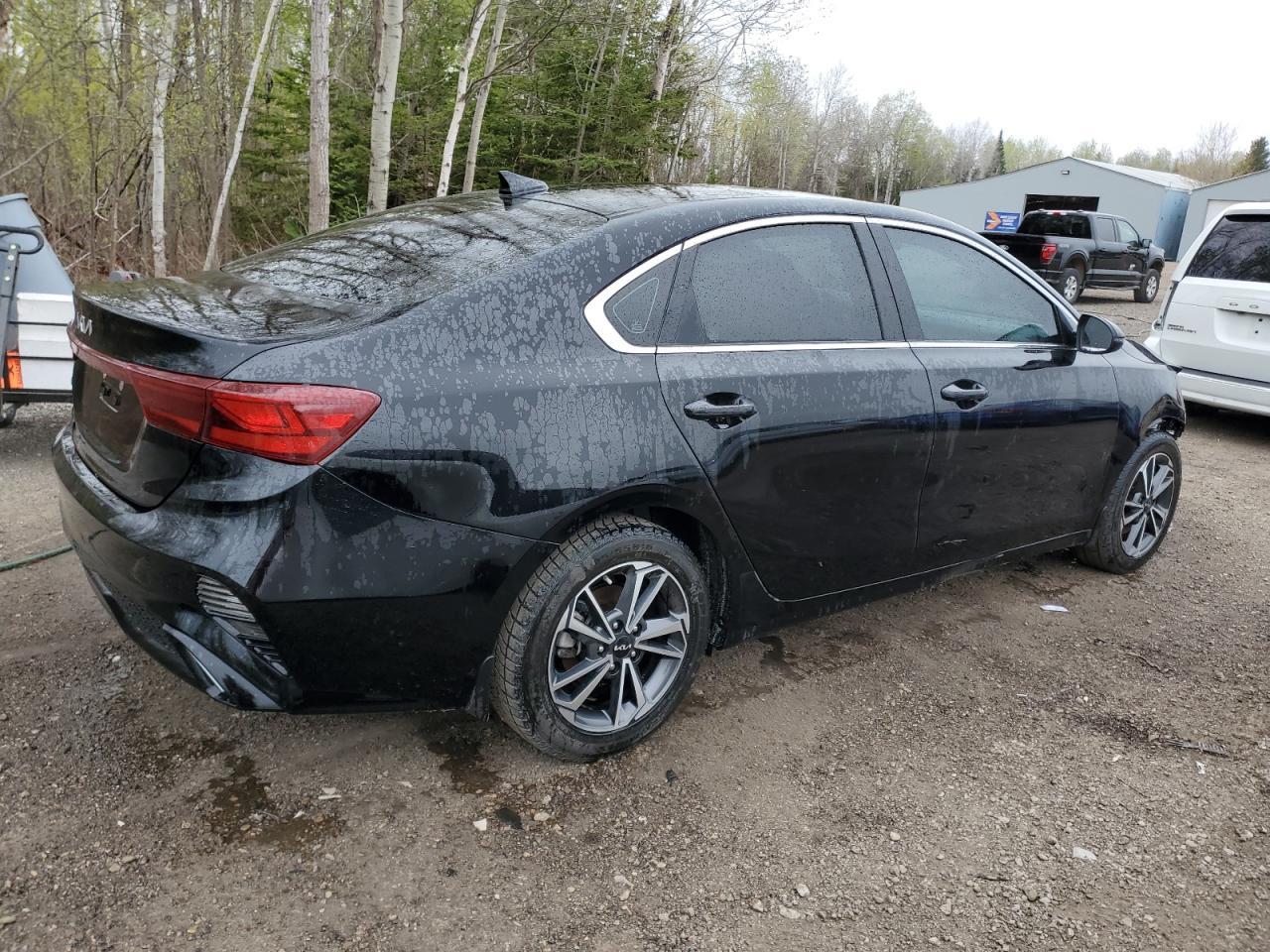 2023 Kia Forte Ex - Фото 3