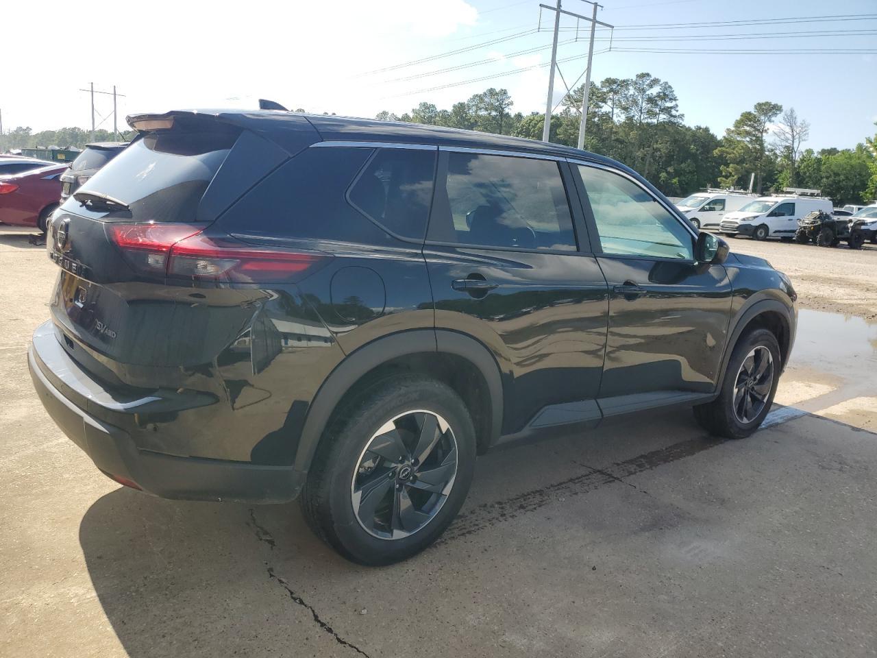 2024 Nissan Rogue Sv - Фото 3