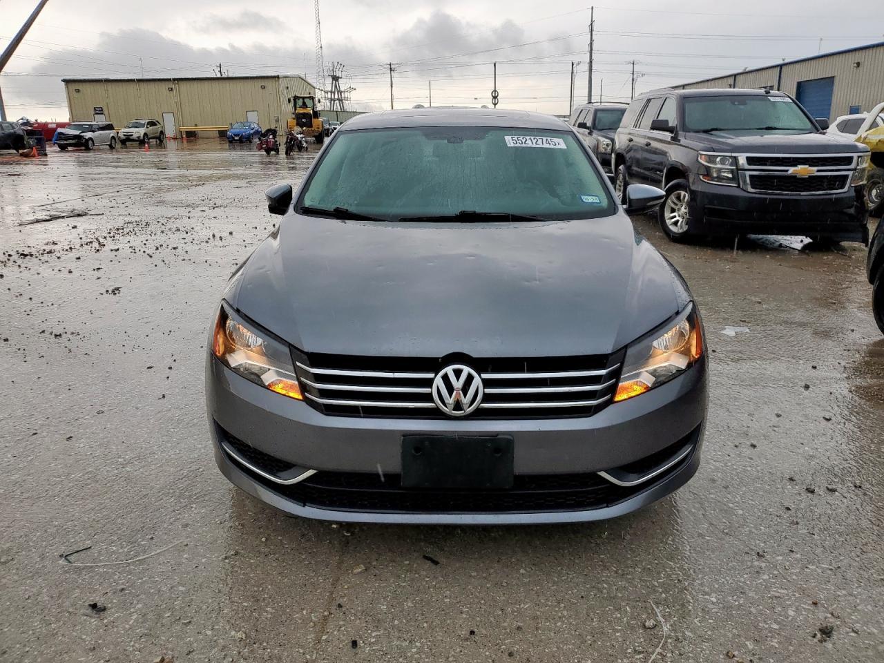 2012 Volkswagen Passat Se - Image 5