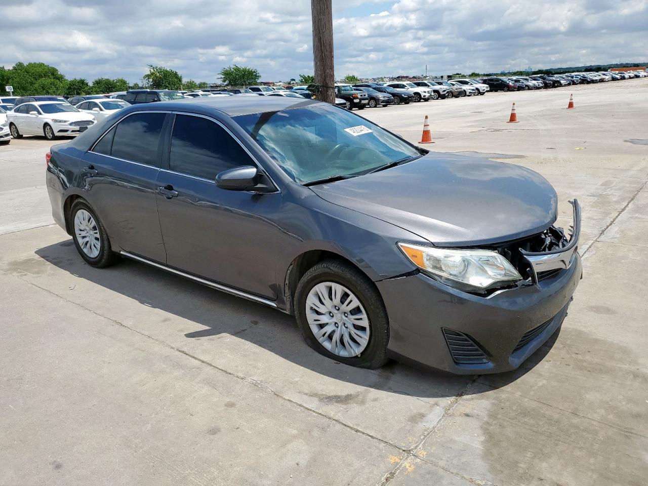 2012 Toyota Camry Base - Фото 4