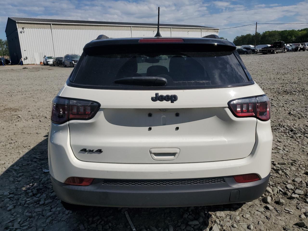 2019 Jeep Compass Latitude - Image 6