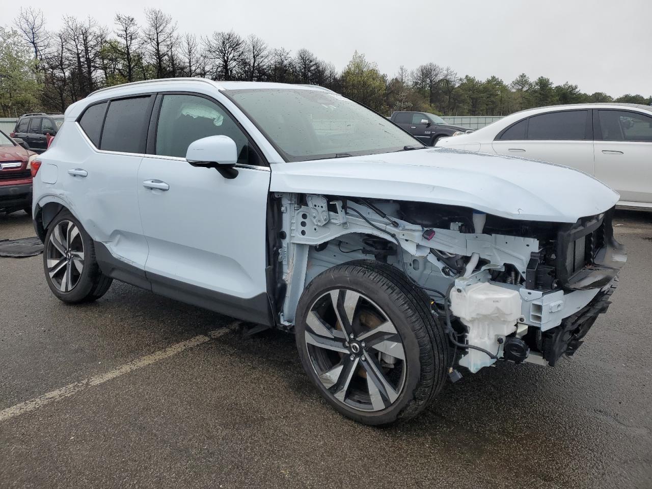 2024 Volvo Xc40 Plus - Фото 4