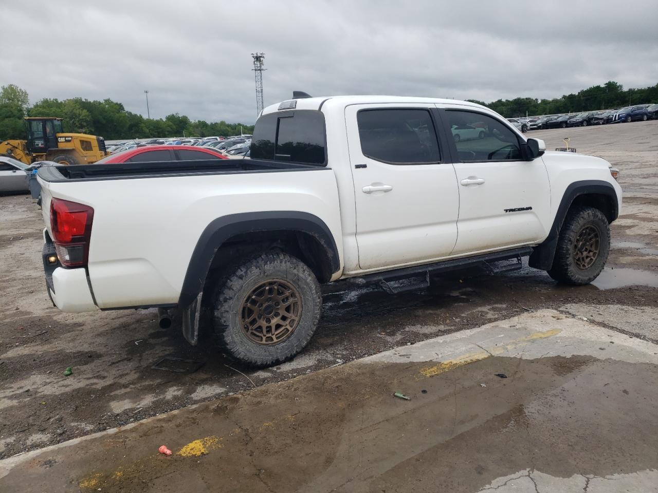 2023 Toyota Tacoma Double Cab - Фото 3