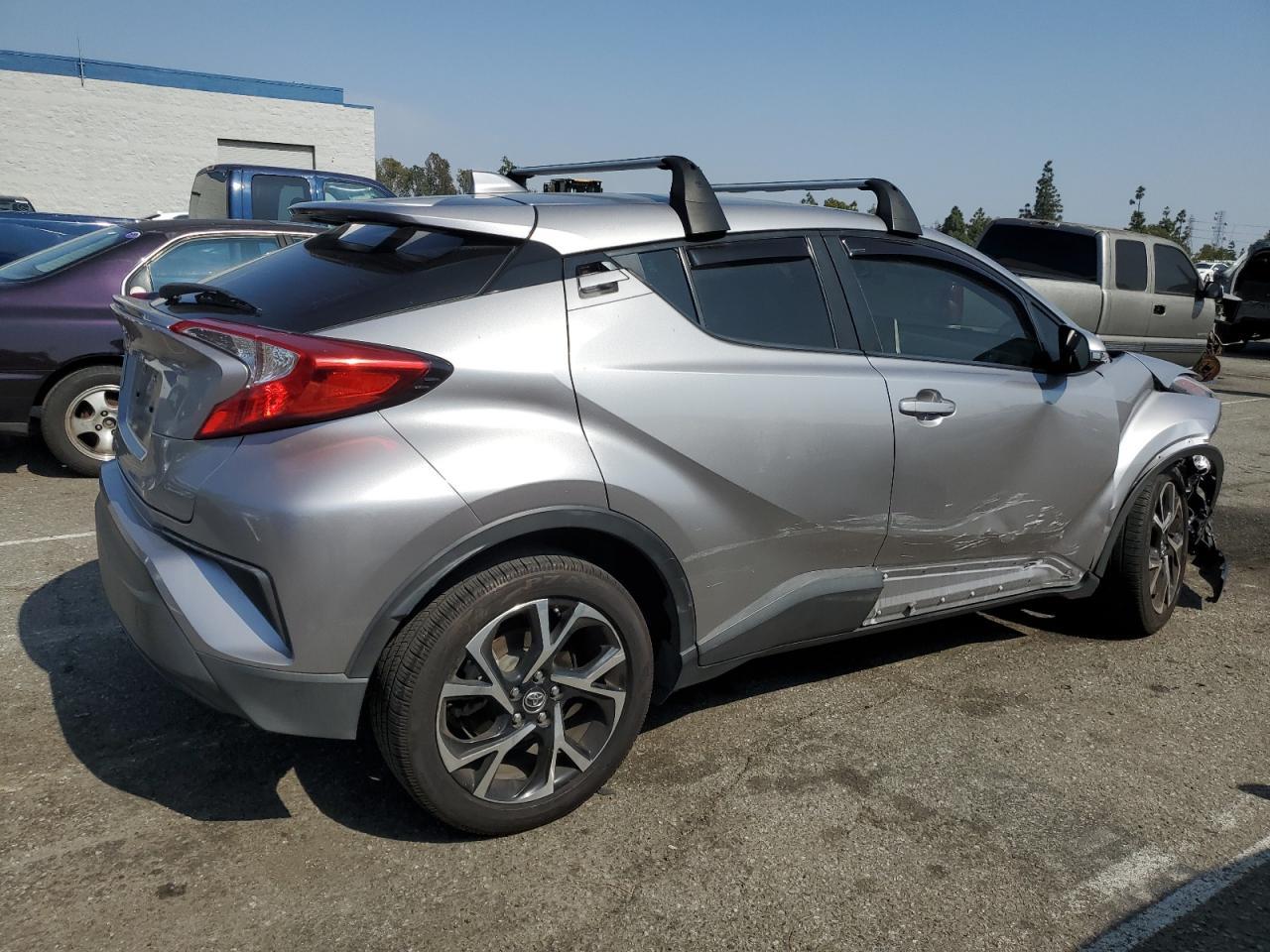 2019 Toyota C-Hr Xle - Фото 3