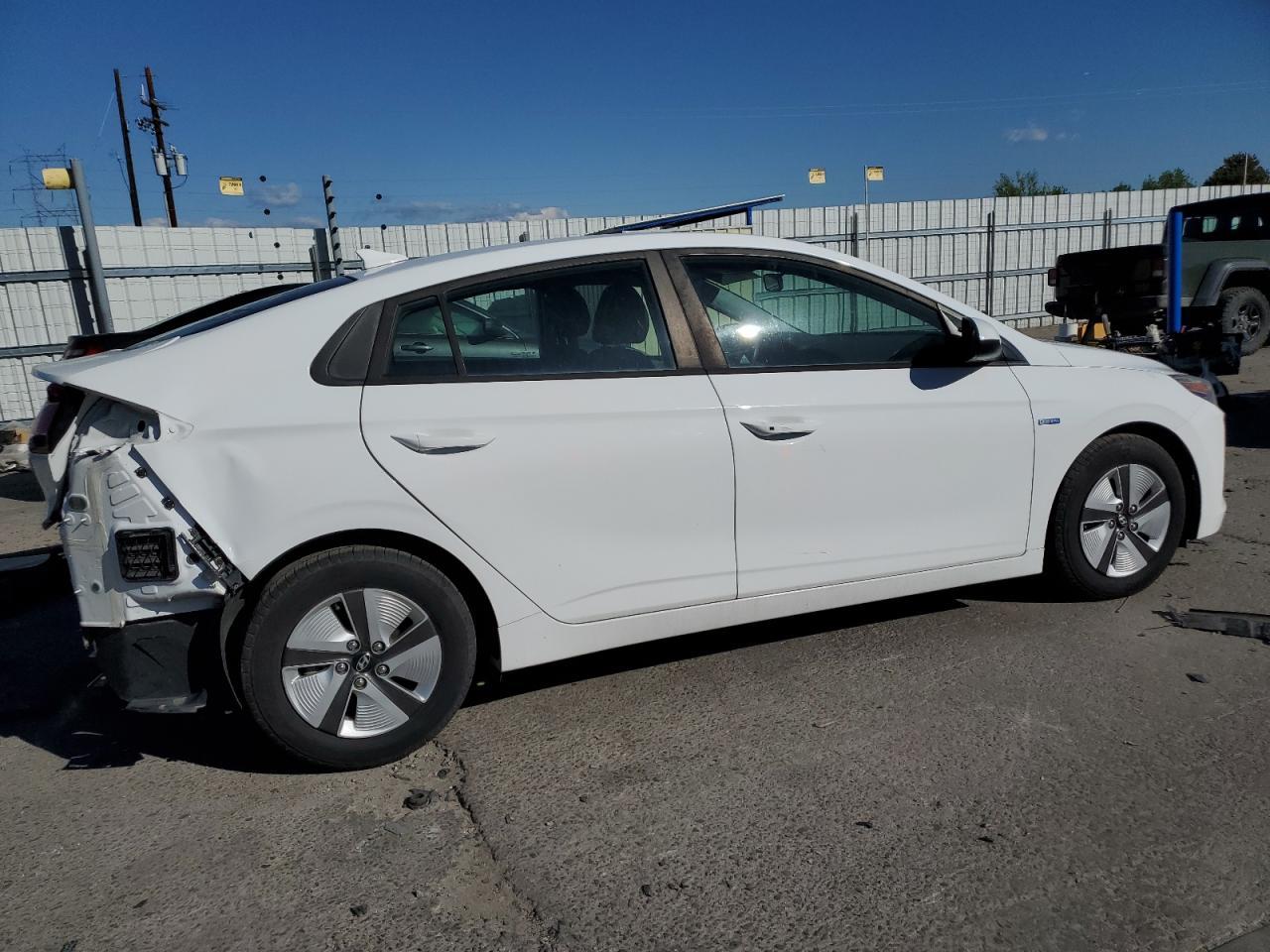 2018 Hyundai Ioniq Blue - Фото 3