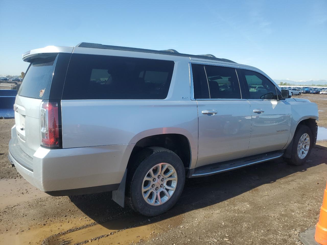 2017 GMC Yukon Xl K1500 Slt - Фото 3