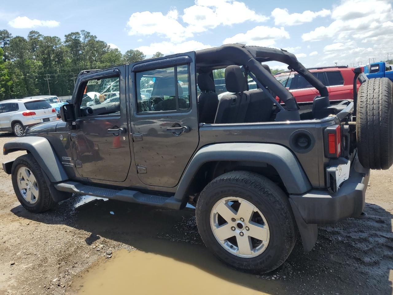 2018 Jeep Wrangler Unlimited Sport - Фото 2