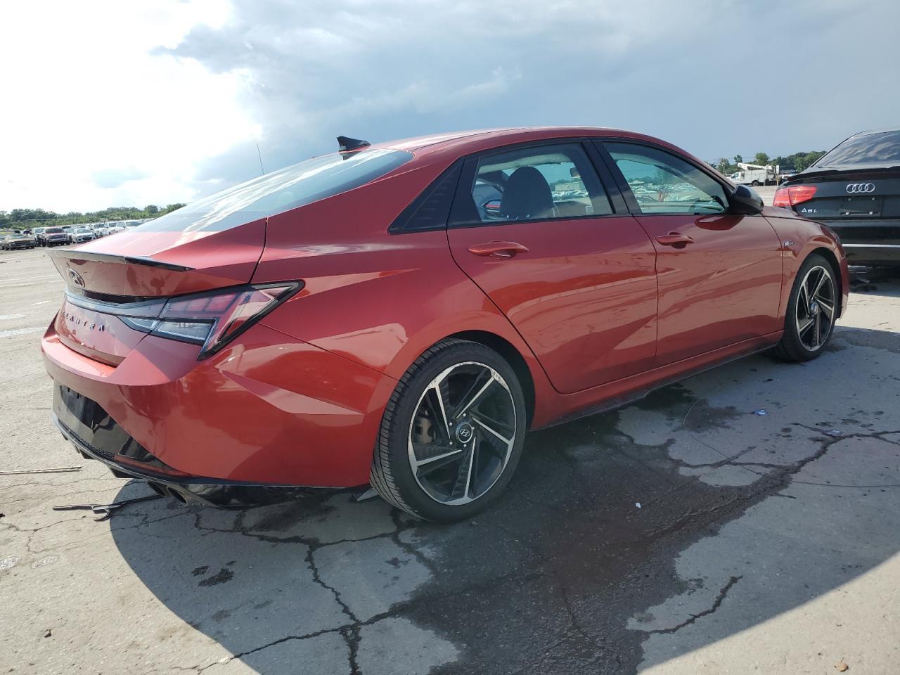 2021 Hyundai Elantra N Line - Фото 3