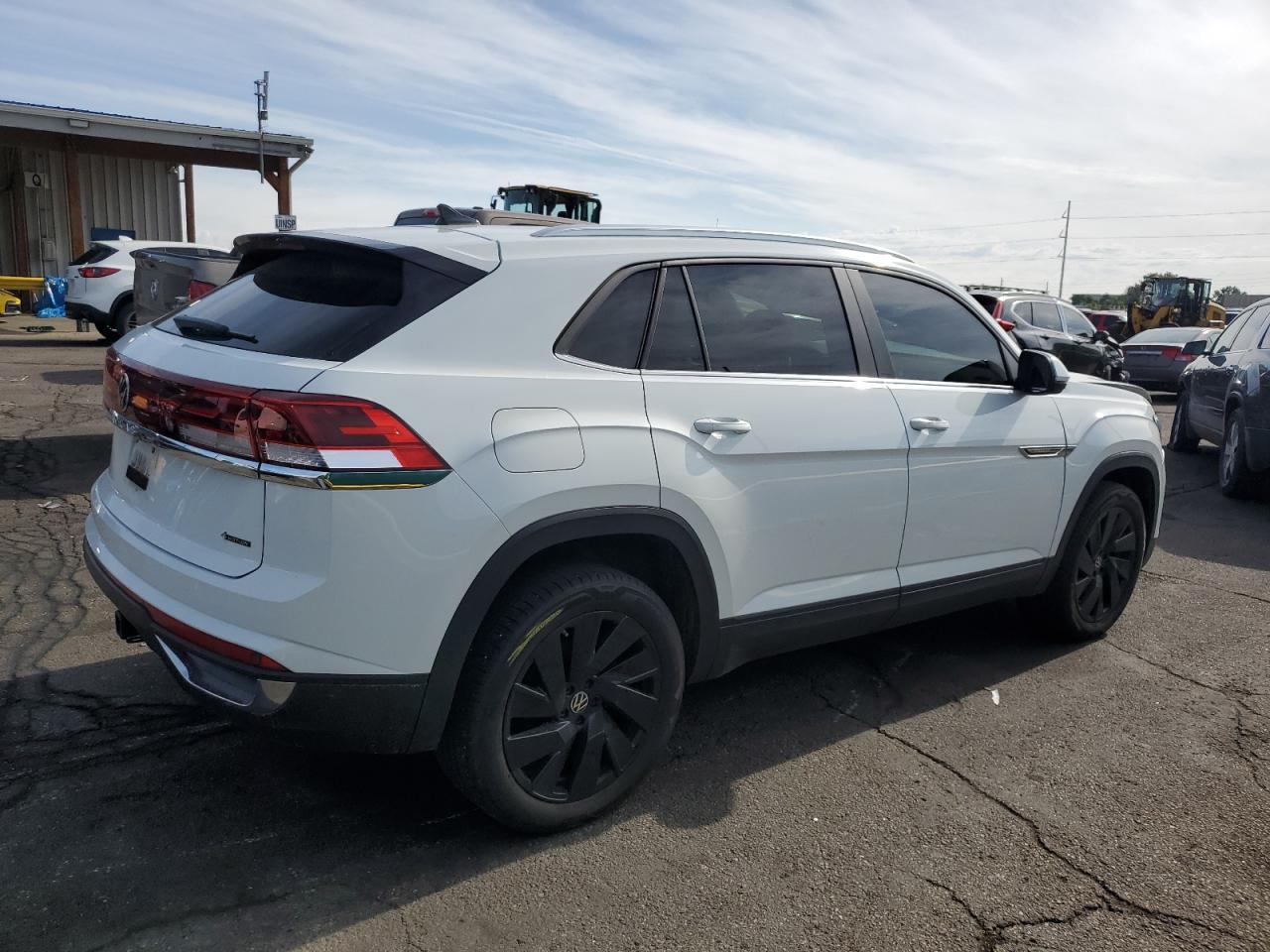 2024 Volkswagen Atlas Cross Sport Se - Фото 3