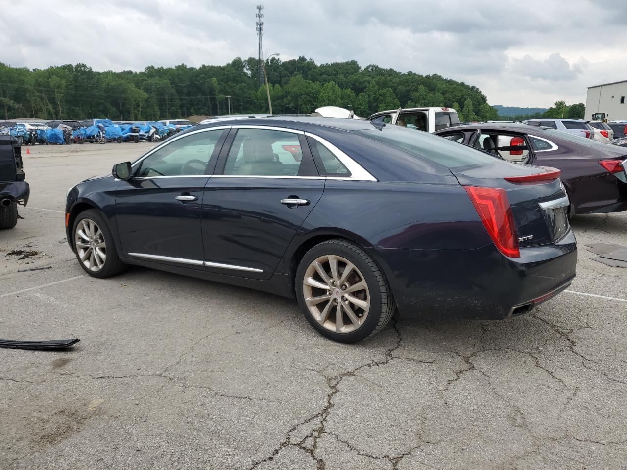 2014 Cadillac Xts Luxury Collection - Image 2