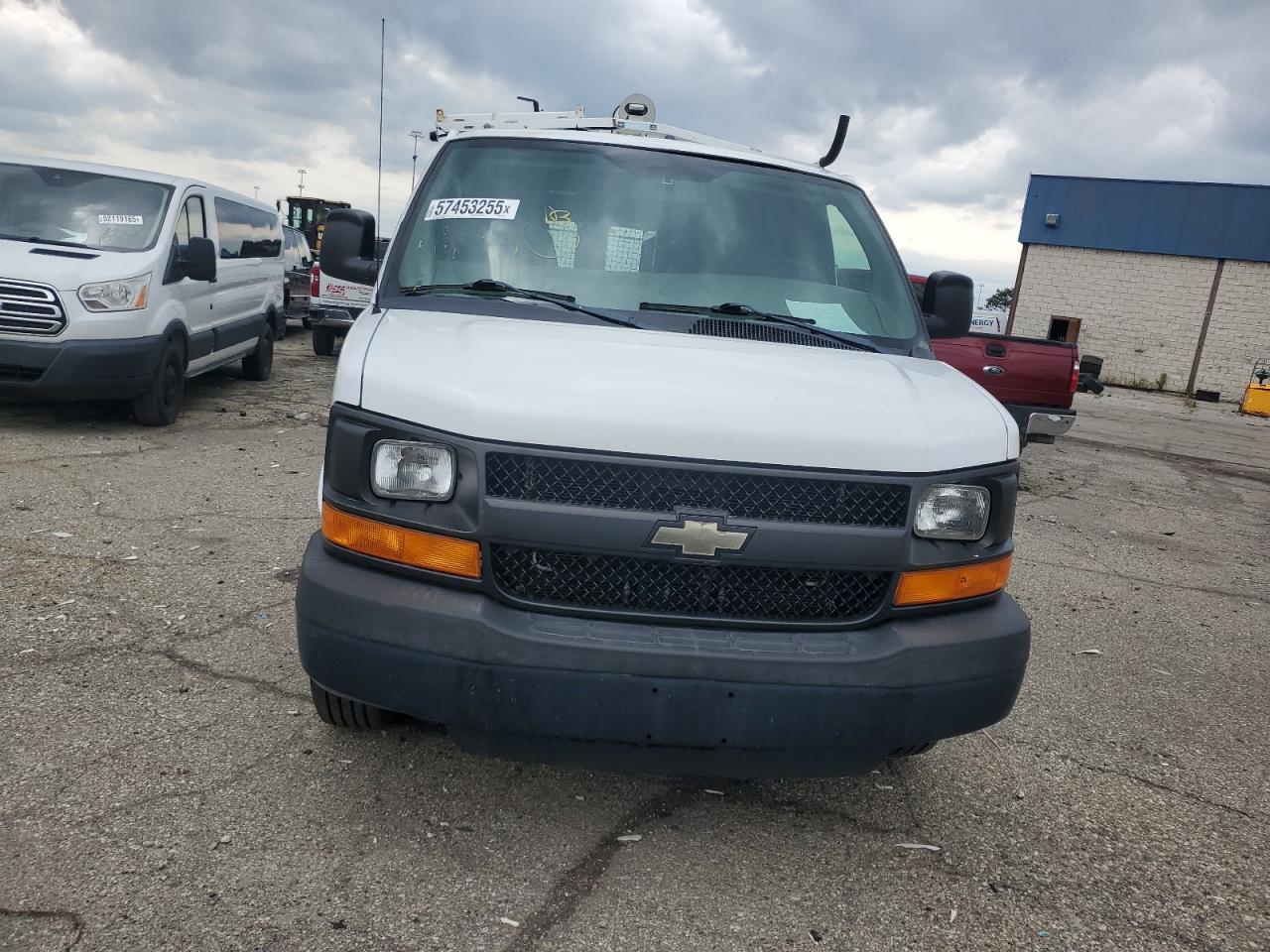 2013 Chevrolet Express G2500 - Image 5