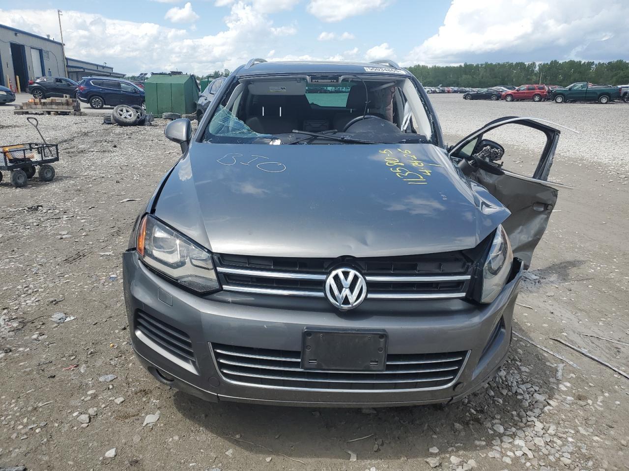 2014 Volkswagen Touareg V6 - Фото 5