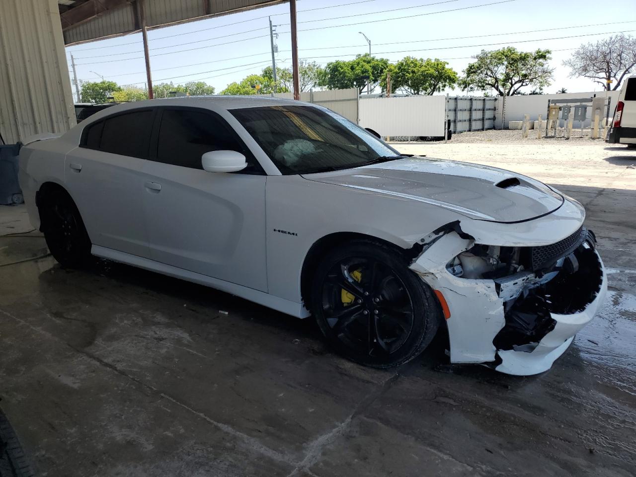 2022 Dodge Charger R/T - Image 4