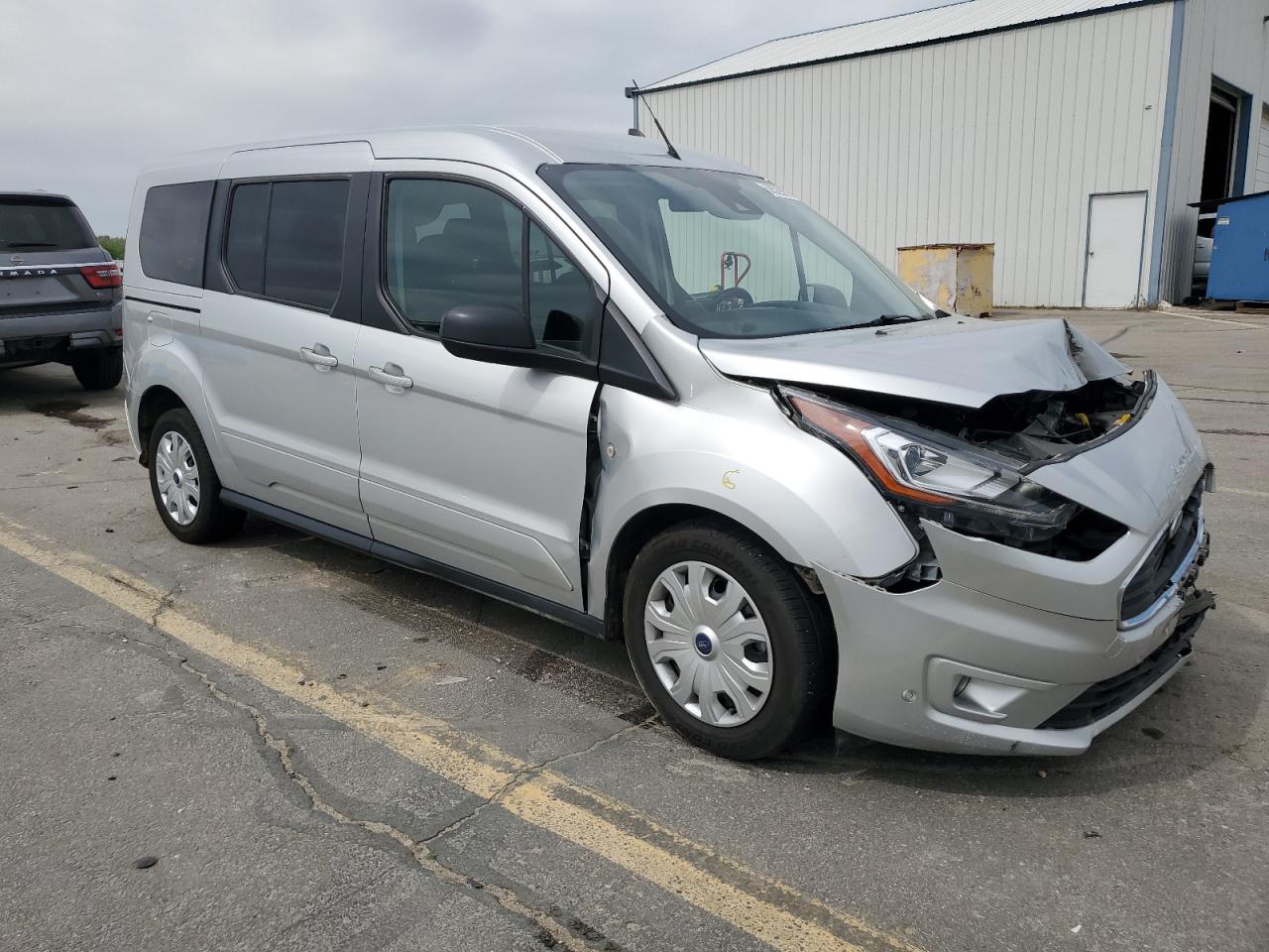 2022 Ford Transit Connect Xlt - Фото 4