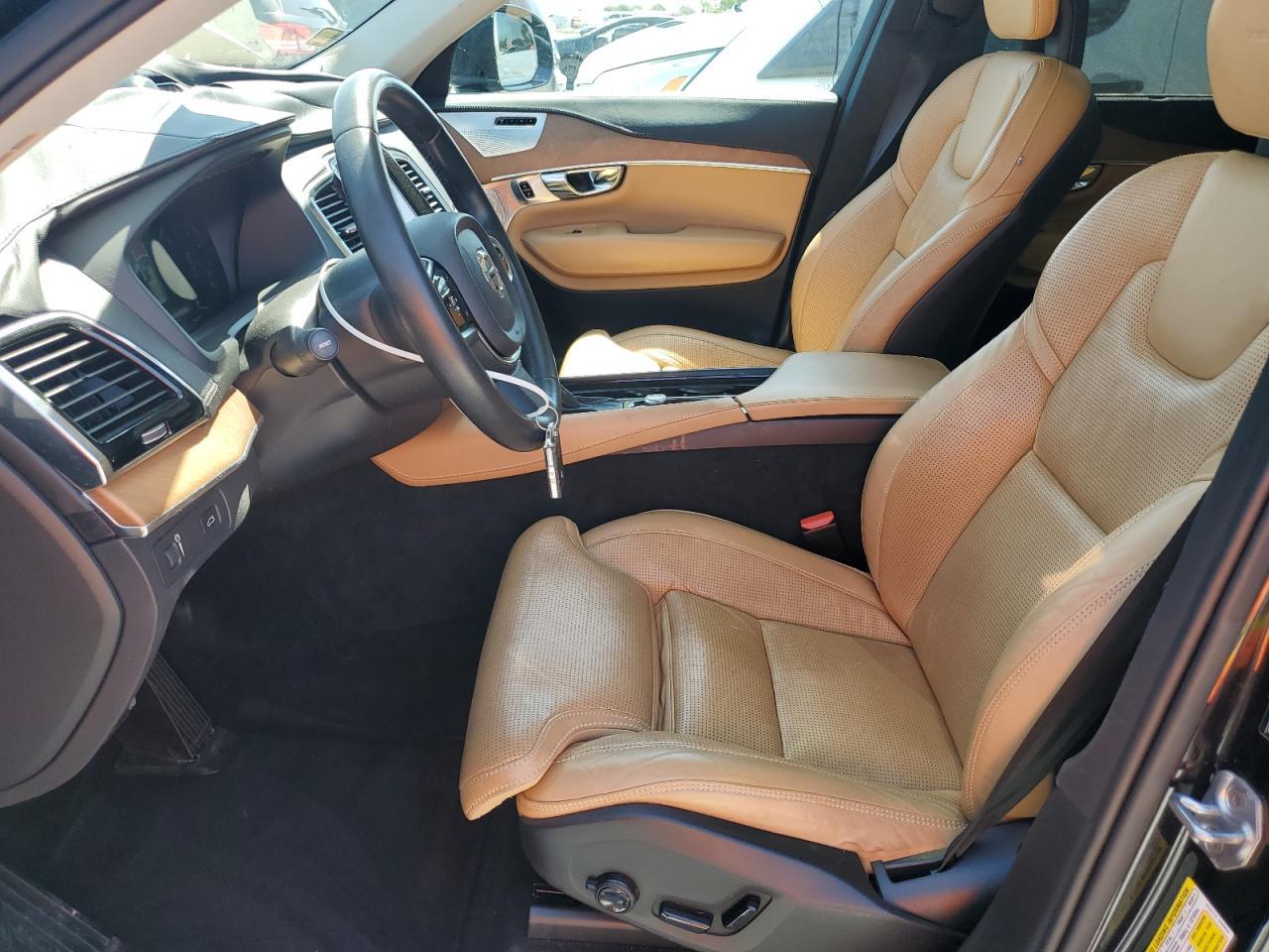 2016 Volvo Xc90 T6 - Image 7