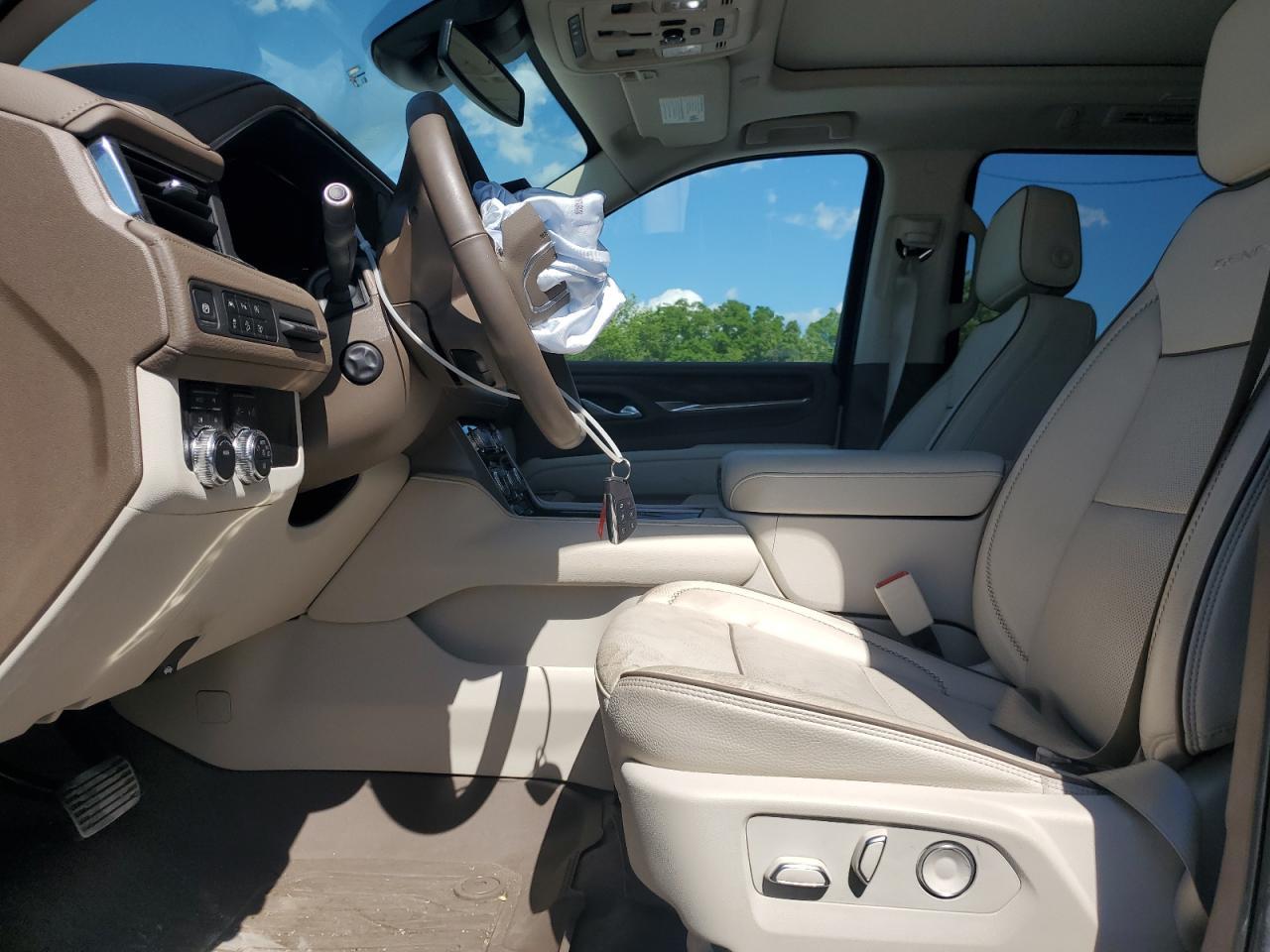 2024 GMC Yukon Denali - Фото 7