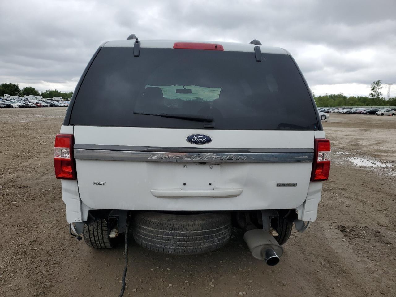 2017 Ford Expedition Xlt - Image 6
