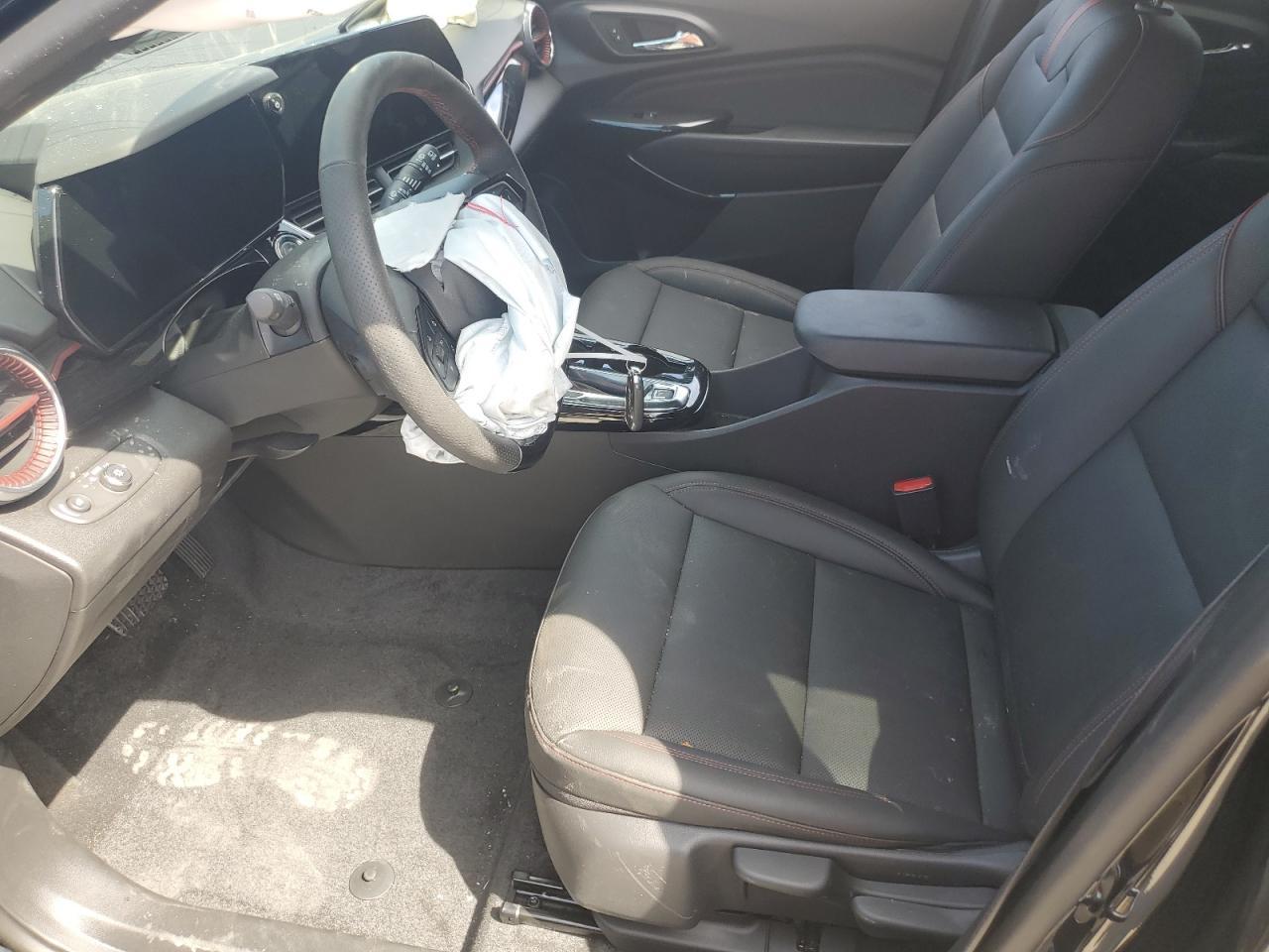 2025 Chevrolet Trax 2Rs - Image 7