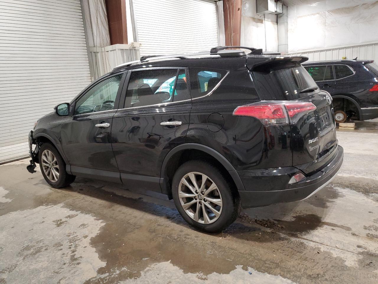 2016 Toyota Rav4 Limited - Фото 2