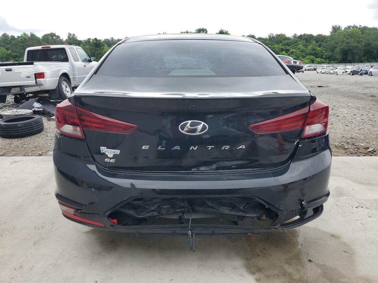 2020 Hyundai Elantra Se - Фото 6