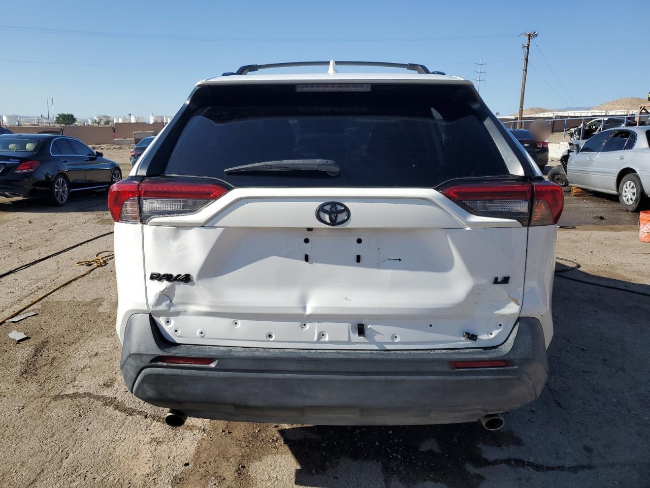 2019 Toyota Rav4 Le - Image 6