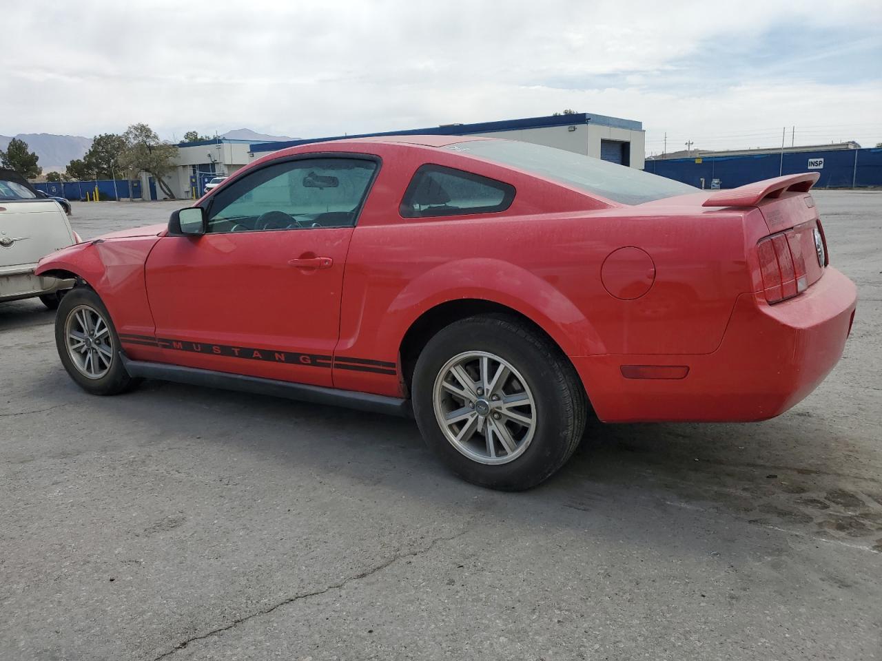 2005 Ford Mustang - Фото 2