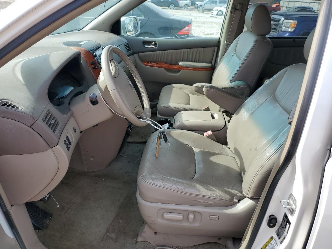 2006 Toyota Sienna Xle - Фото 7