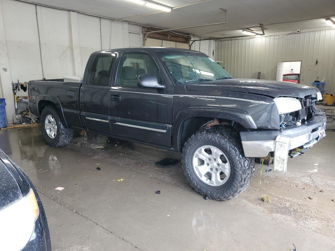 2004 Chevrolet Silverado K1500 - Фото 4