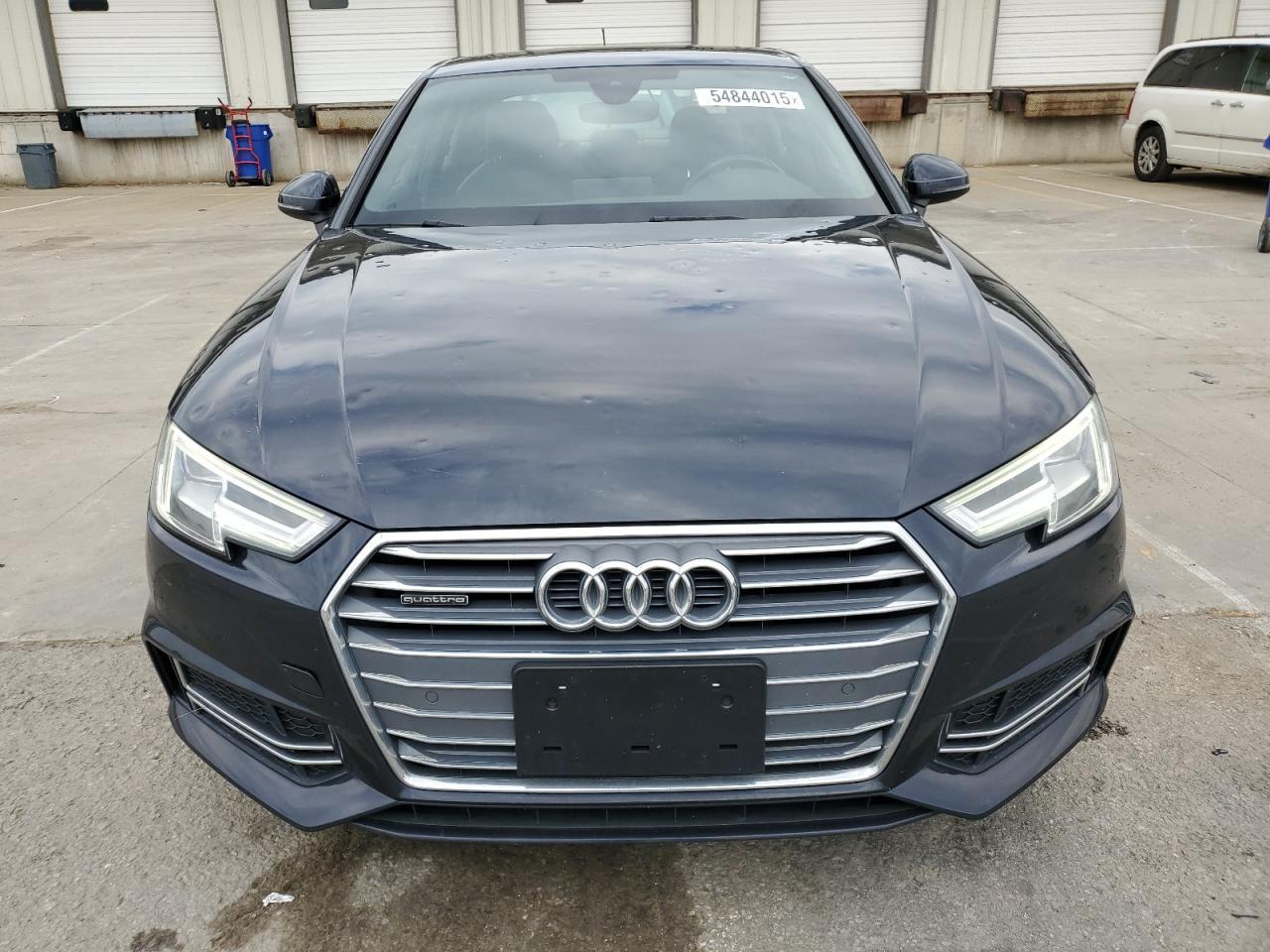 2018 Audi A4 Premium Plus - Фото 5