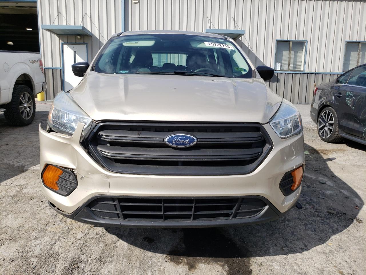 2017 Ford Escape S - Фото 5
