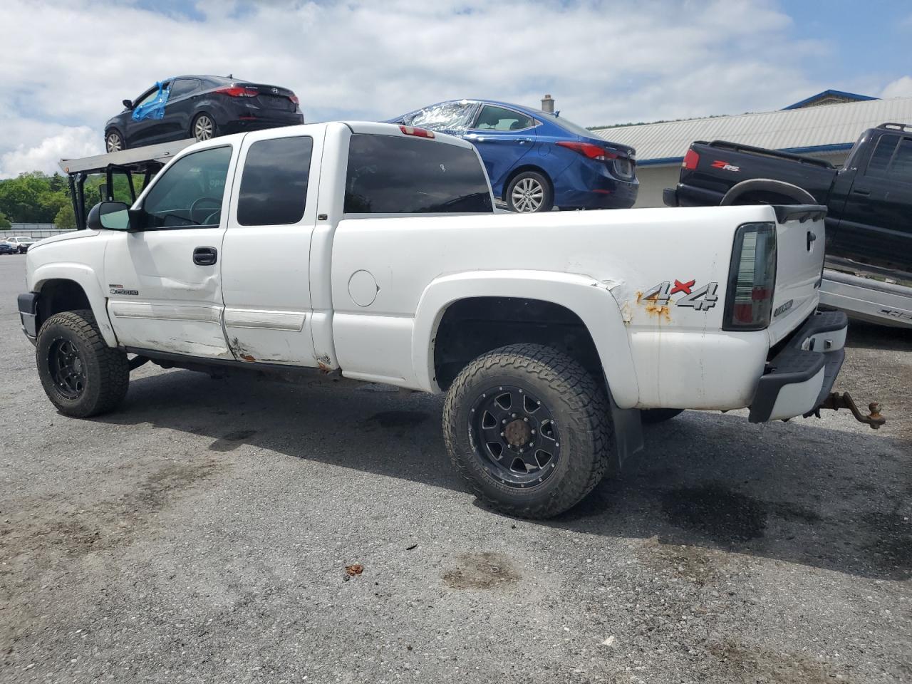 2003 Chevrolet Silverado K2500 Heavy Duty - Фото 2