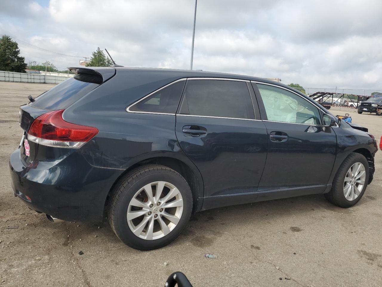 2013 Toyota Venza Le - Фото 3