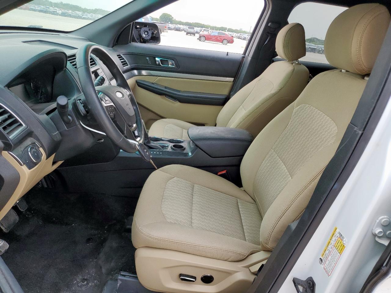 2017 Ford Explorer - Image 7