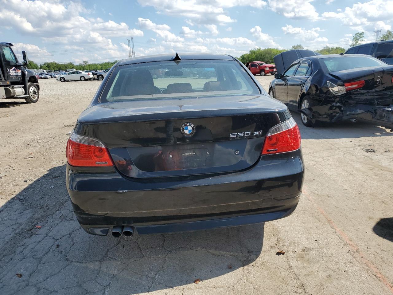 2007 BMW 530 Xi - Image 6