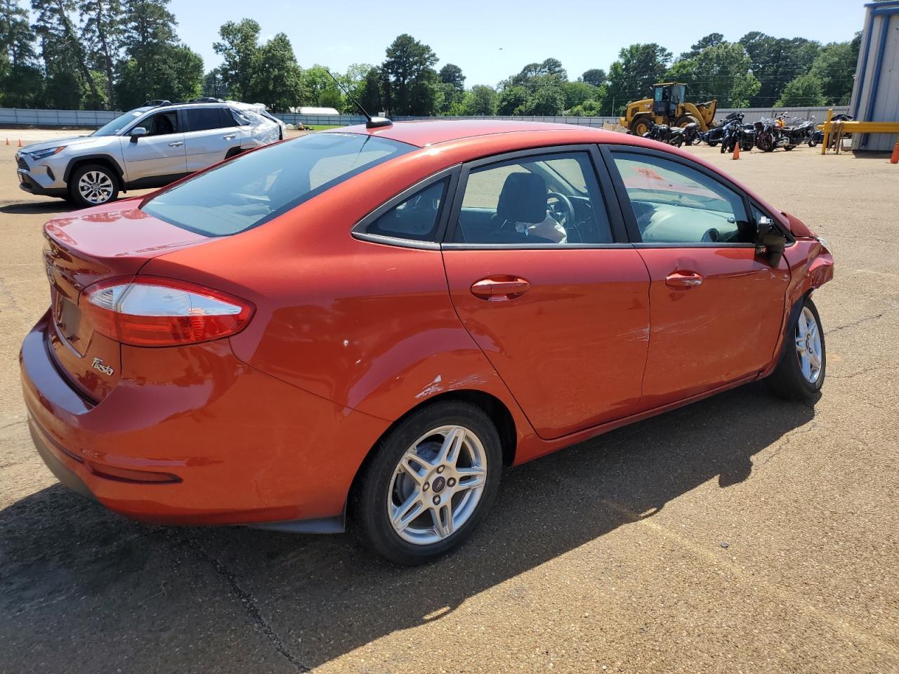 2019 Ford Fiesta Se - Фото 3
