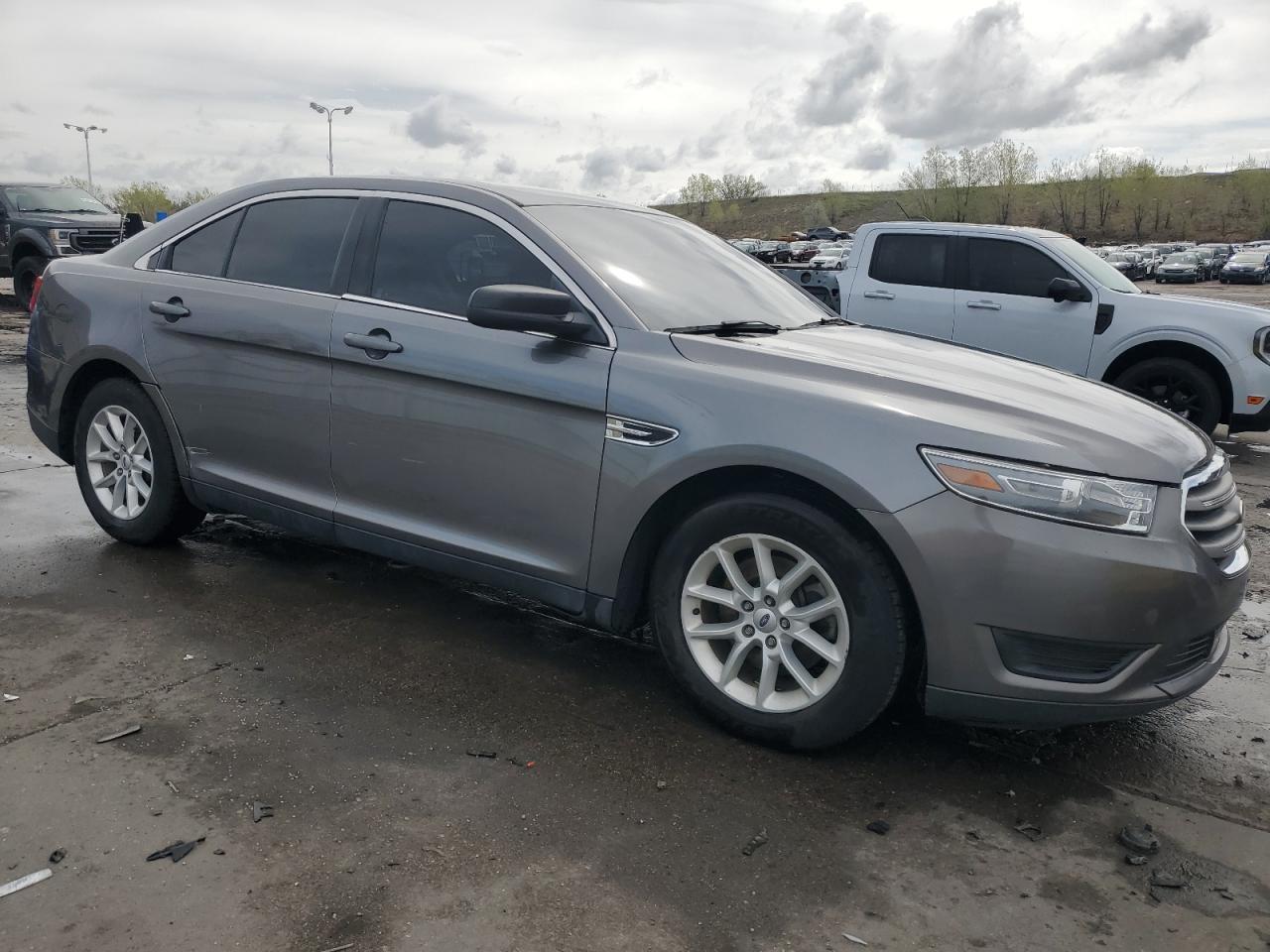 2014 Ford Taurus Se - Фото 4