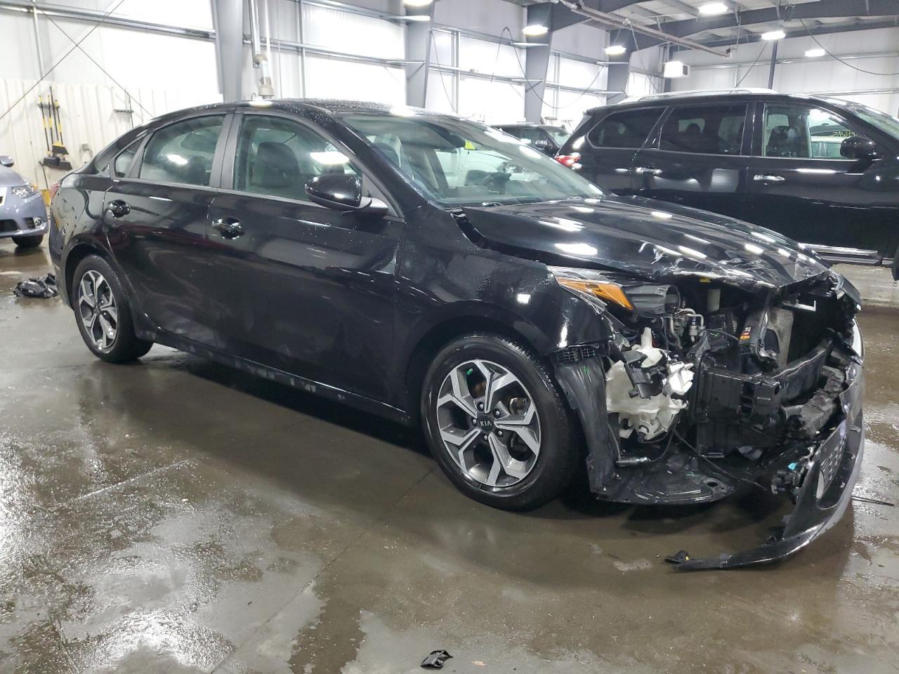 2020 Kia Forte Fe - Фото 4