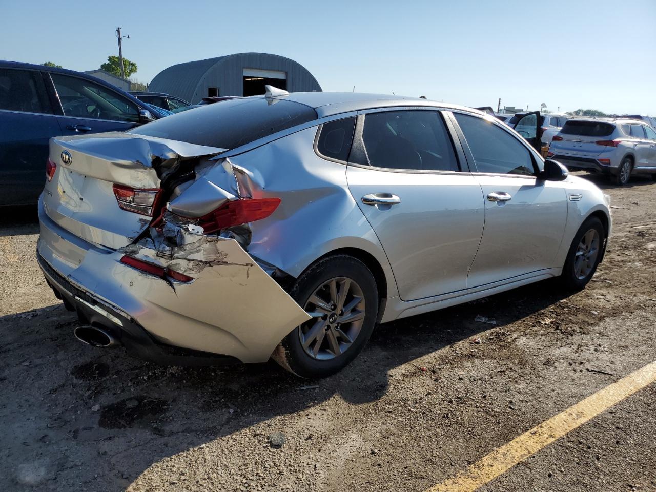 2019 Kia Optima Lx - Image 3