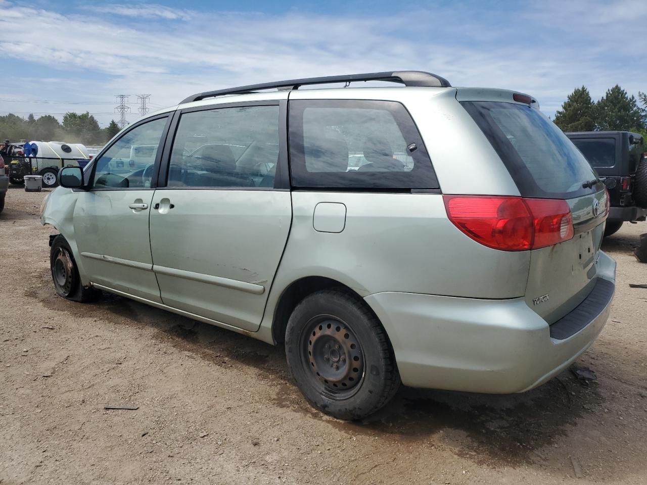 2007 Toyota Sienna Ce 7-Passenger - Фото 2